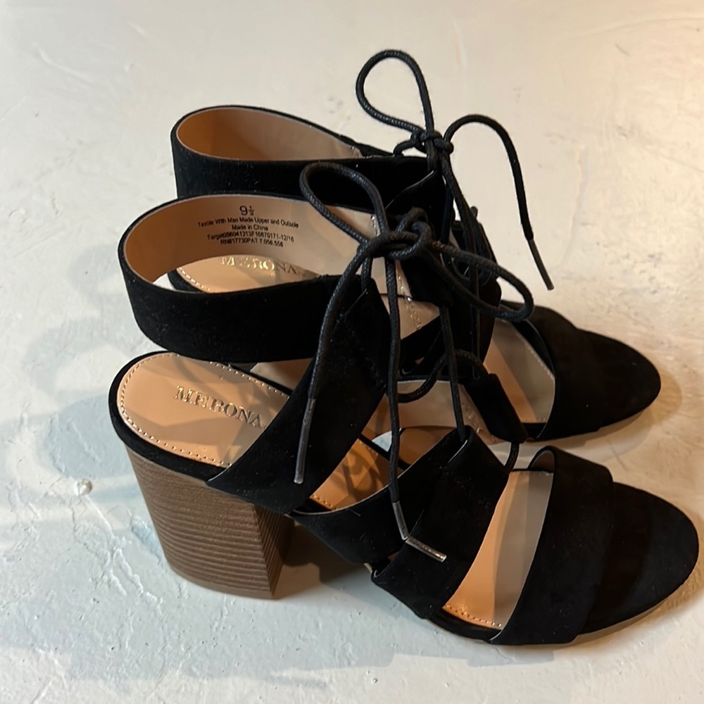 Merona 9.5 sandal